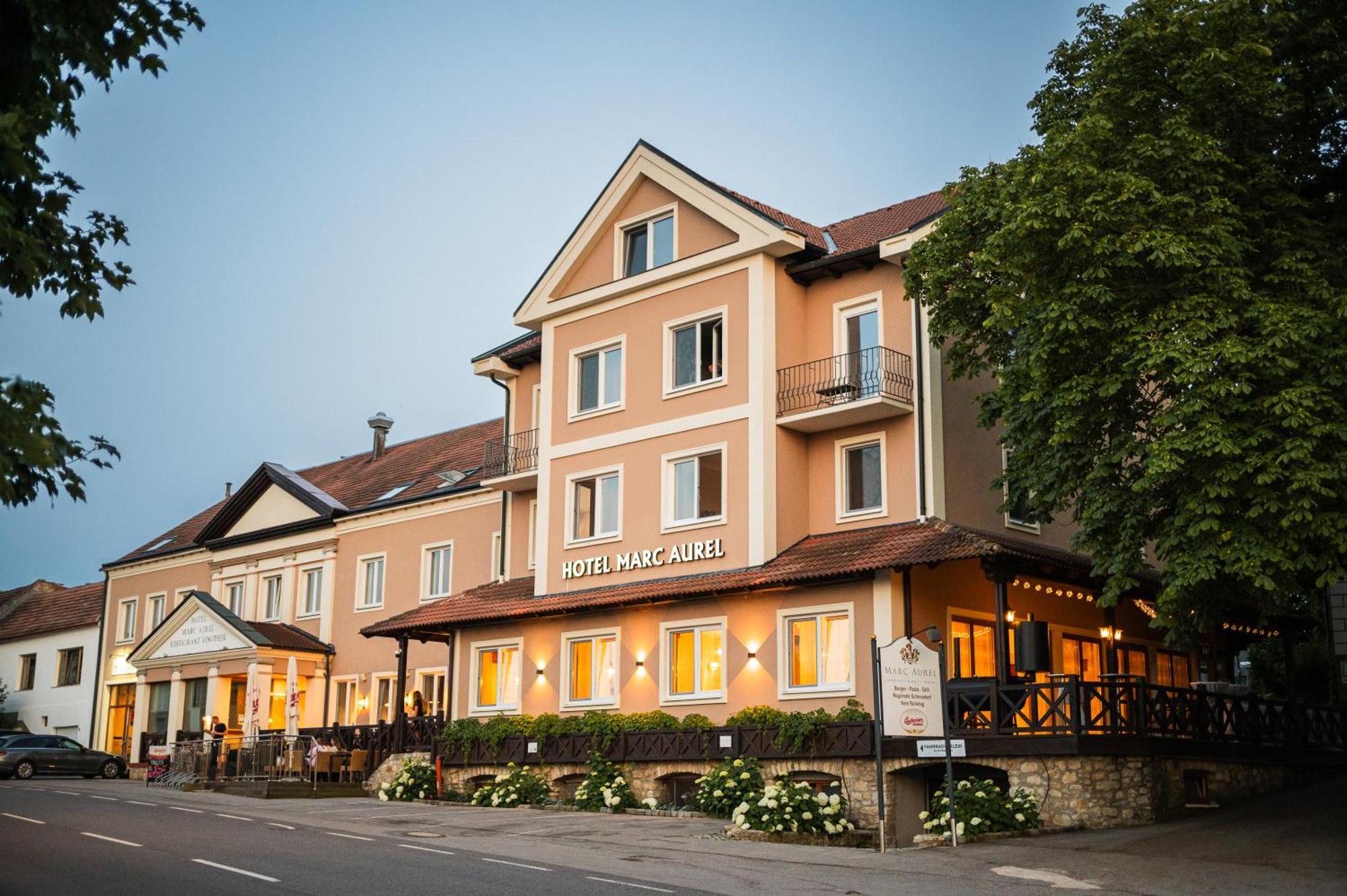 Hotel Marc Aurel Petronell Εξωτερικό φωτογραφία