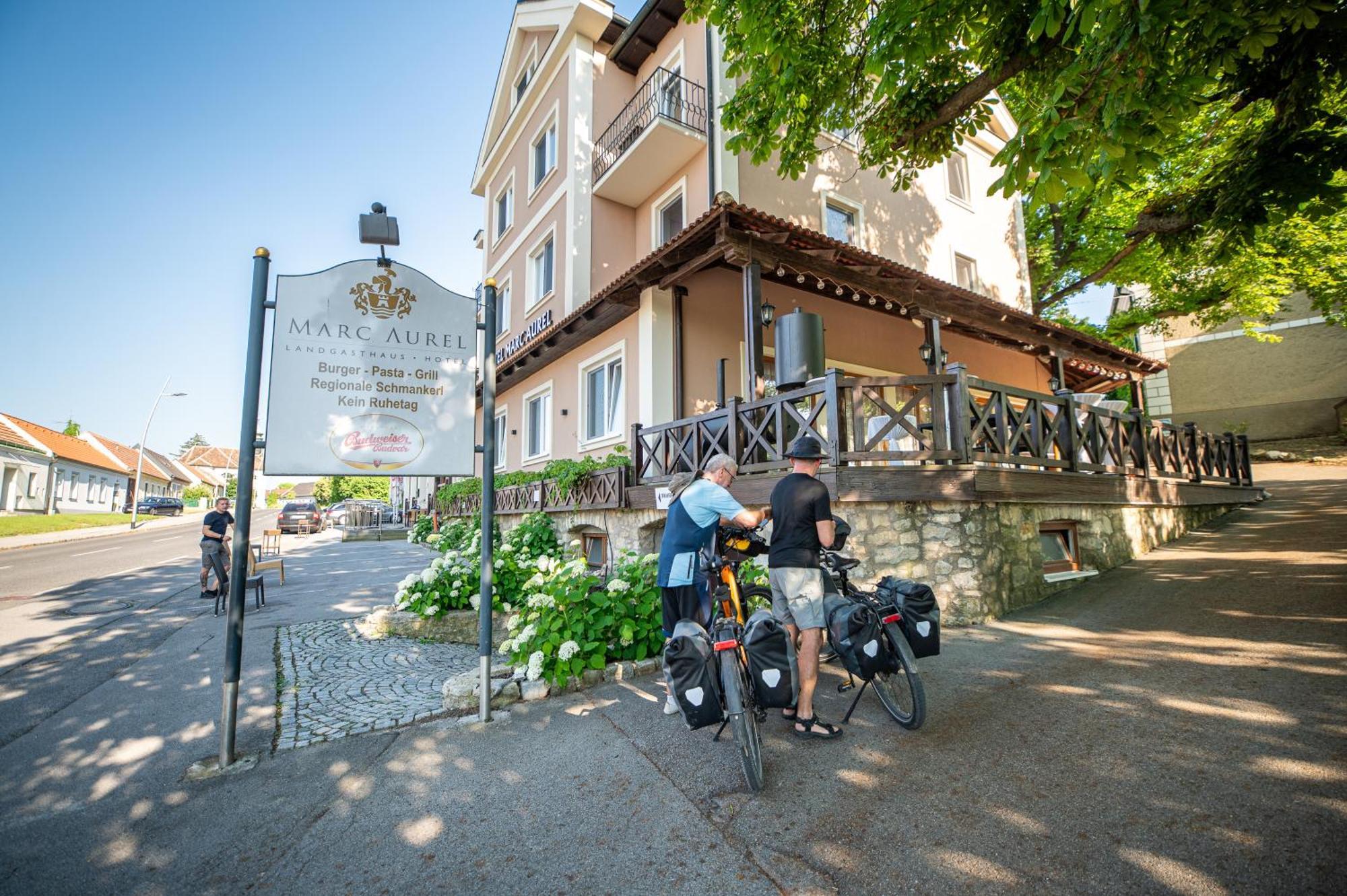Hotel Marc Aurel Petronell Εξωτερικό φωτογραφία