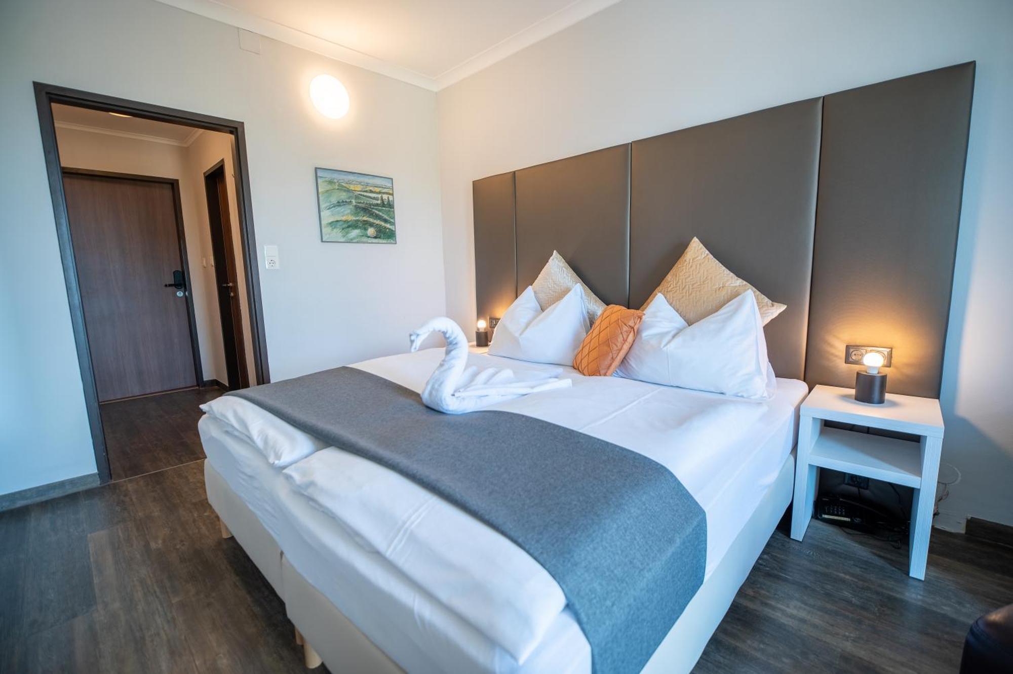 Hotel Marc Aurel Petronell Εξωτερικό φωτογραφία